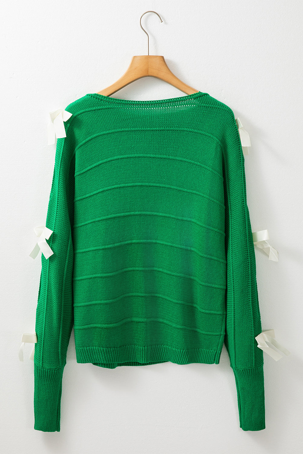 Pull ample à col rond et nœud papillon découpé vert vif