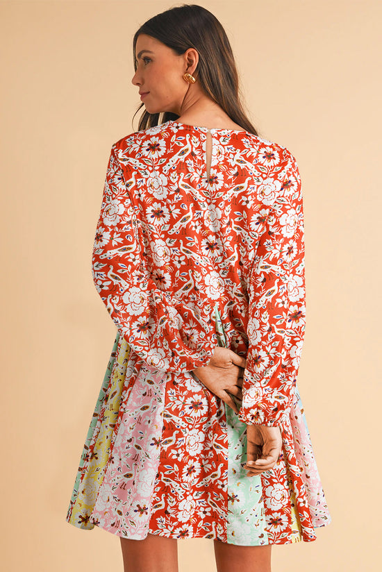 Long-sleeved folded mini-red and red-colored floral patchwork