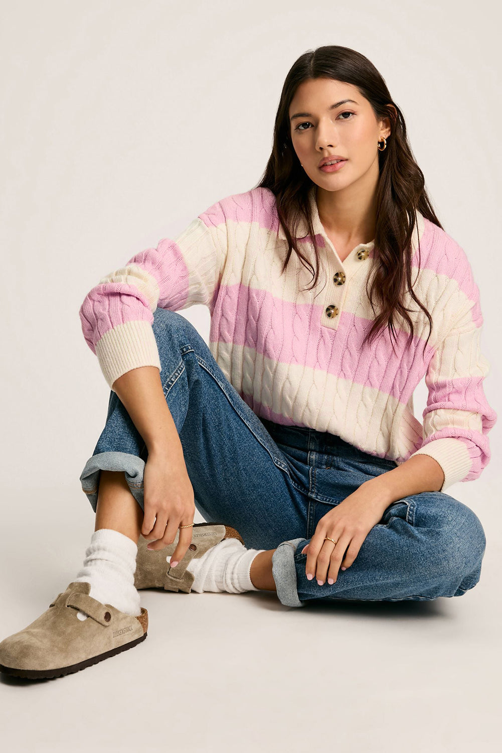 Suéter Henley con cuello y punto trenzado de rayas rosas