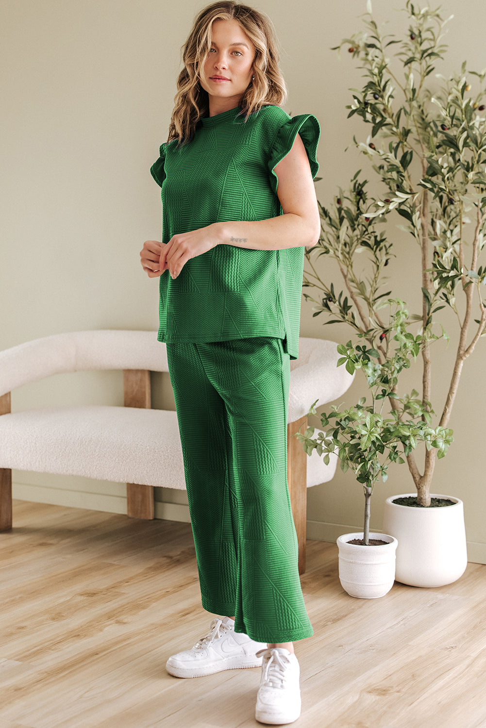 Dark Green Ruffle Sleeve Summer Top and Loose Short Pants Set