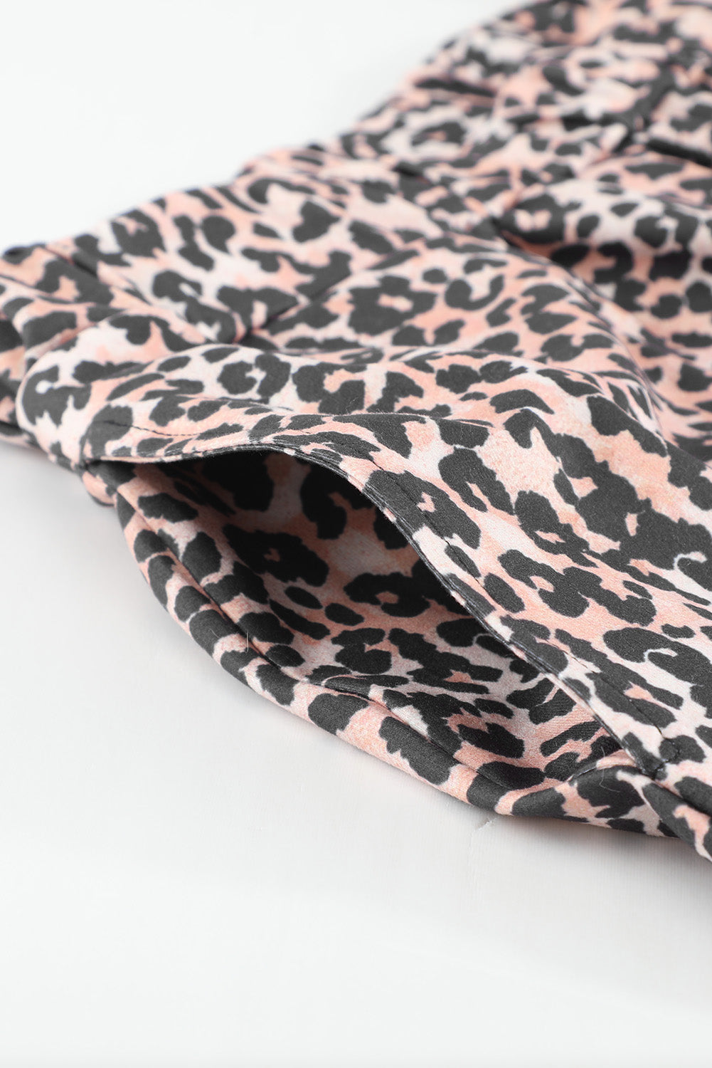 Top de manga larga y pantalones estampados de leopardo juego de salón