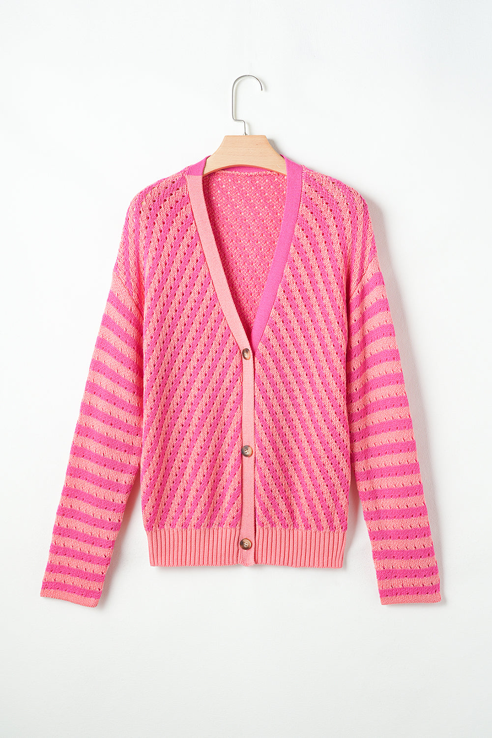 Cardigan rayé rose boutonné à col en V et épaules tombantes