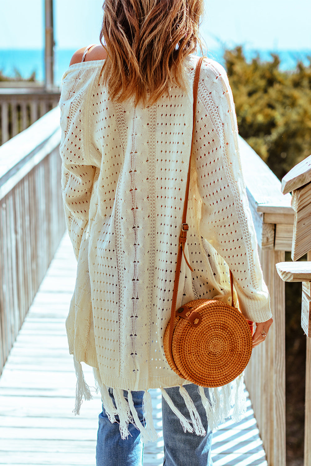 Cardigan en maille torsadée ajourée à glands beige-A WOMAN WE LOVE