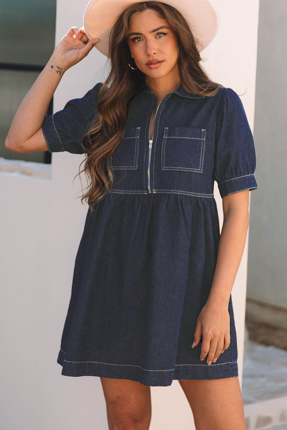 Vestido de mezclilla azul sucio, corpiño con cremallera *