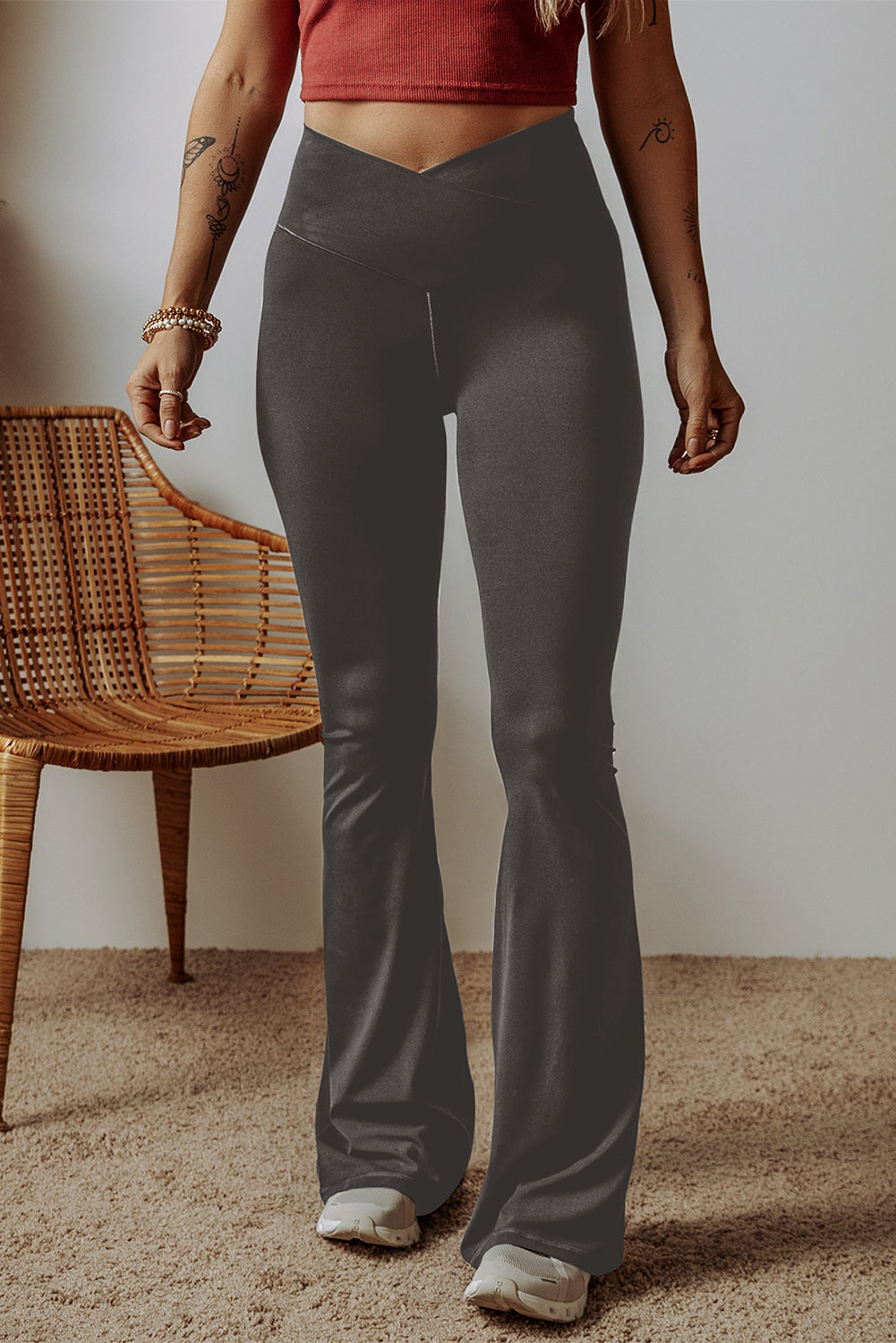 Dark Grey High Waisted V-Shaped Flare Leggings