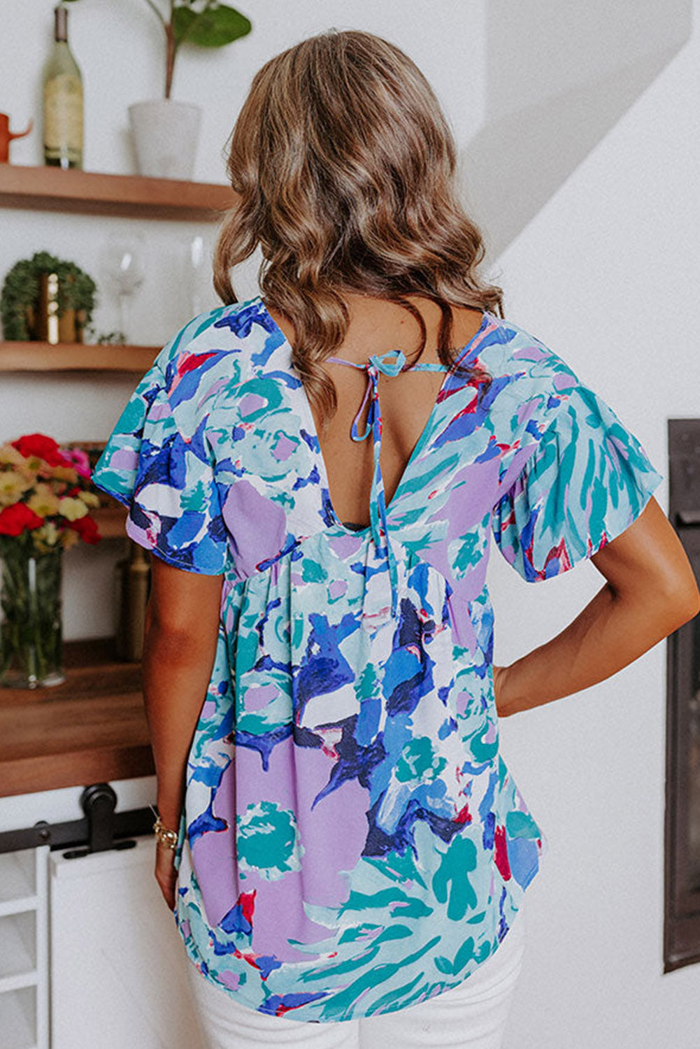 Sky Blue Abstract Print V Neck Flutter manga Blusa