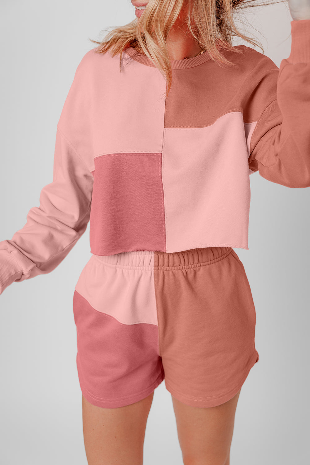 Peach Blossom Color Block Patchwork Long Sleeve Shorts Outfit