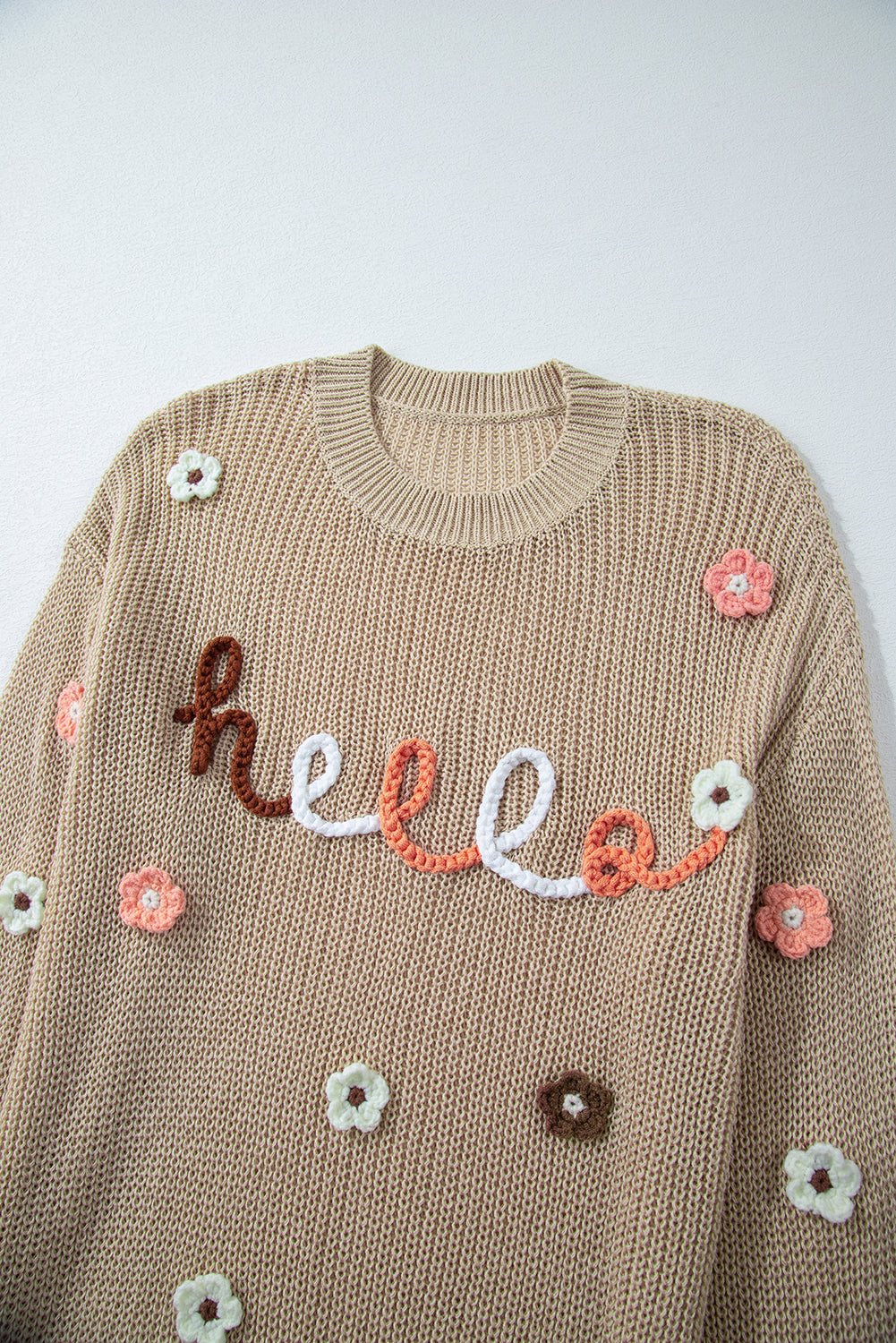 Parchment Hello - Pull ample en tricot brodé de fleurs