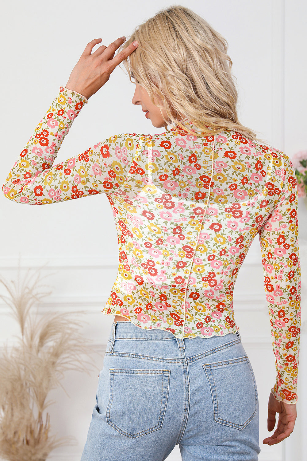 Top de manga larga con dobladillo de lechuga floral multicolor