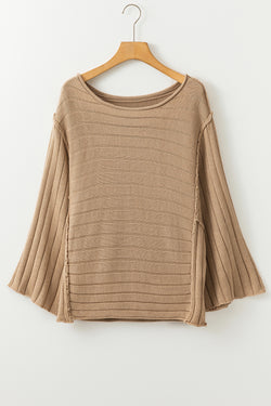 Dolman in brown chopped knitted with exposed seams