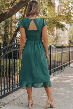 Sea Green Open Back Ruched Sweetheart Neck Midi Dress