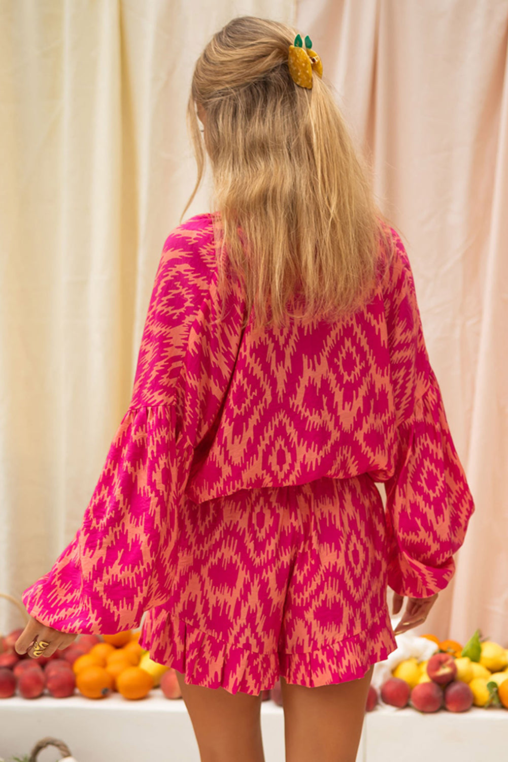 Ensemble haut à imprimé géométrique aztèque Rose Western et short à volants-A WOMAN WE LOVE
