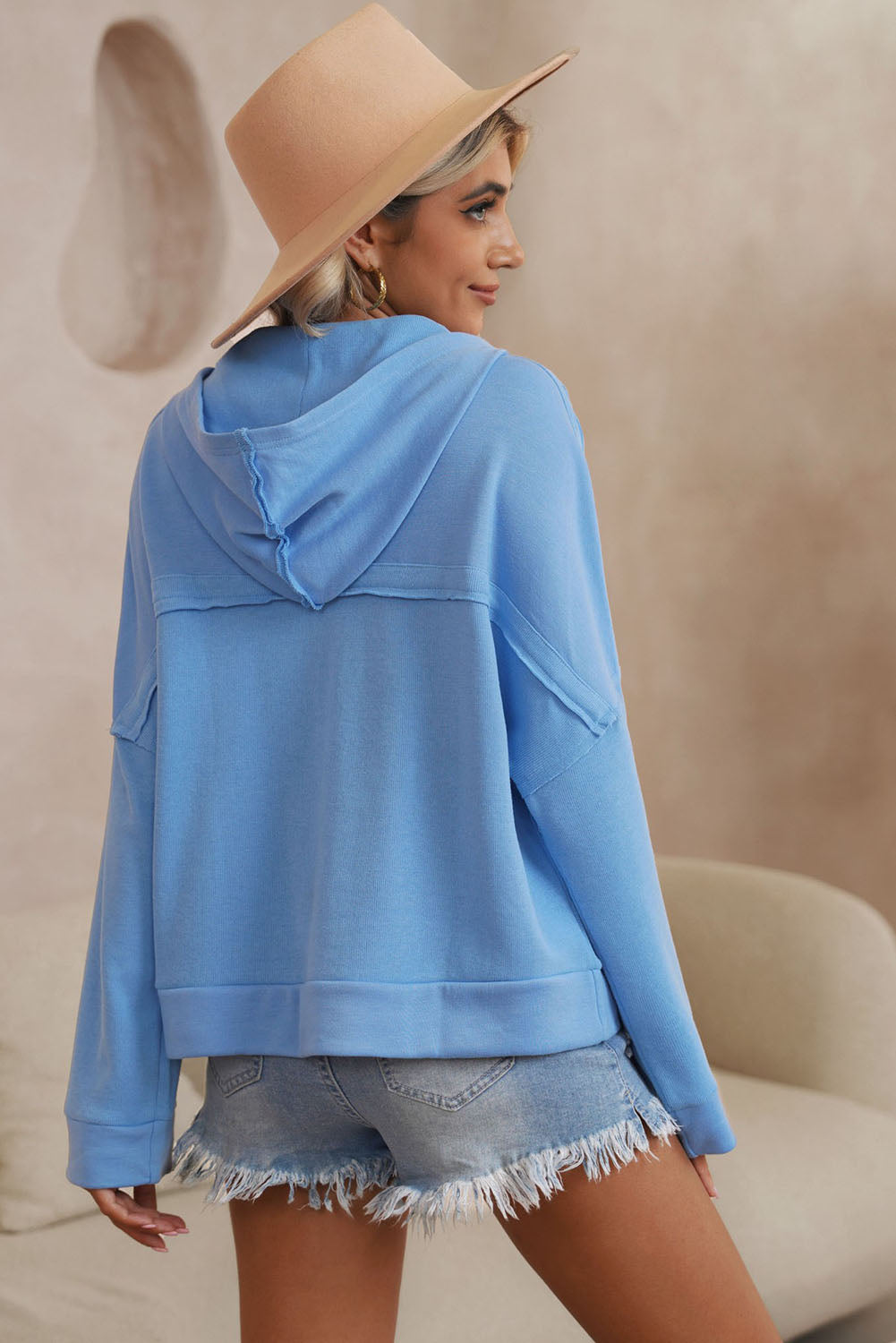 Pulsante casual blu cielo Solid patchwork con cappuccio