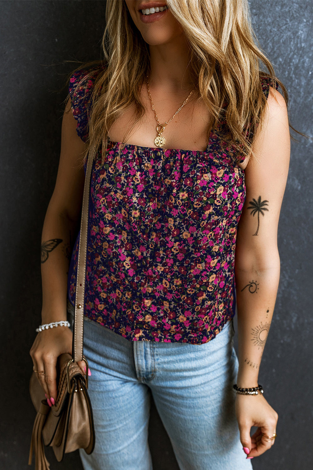 Débardeur fleuri à bretelles et volants Rose Boho-A WOMAN WE LOVE
