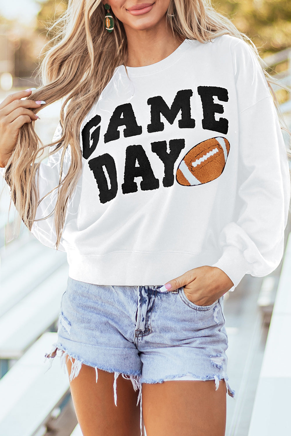 White Game Day Graphic Varsity Exterlever sudadera