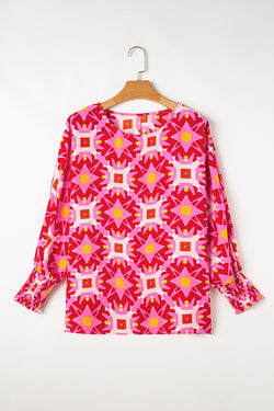 3/4 -sleeved loose blouse and geometric pink strawberry print