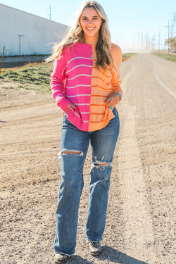 Loose fit knitted sweater with multi-colored stripes