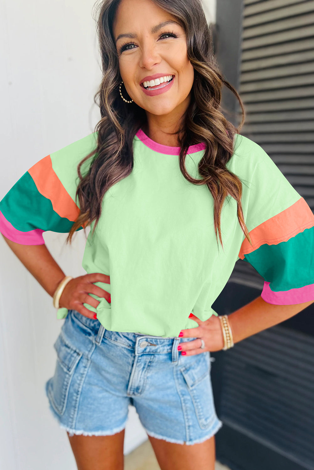 Oversize high with sleeve green and round neck with contrasting seams