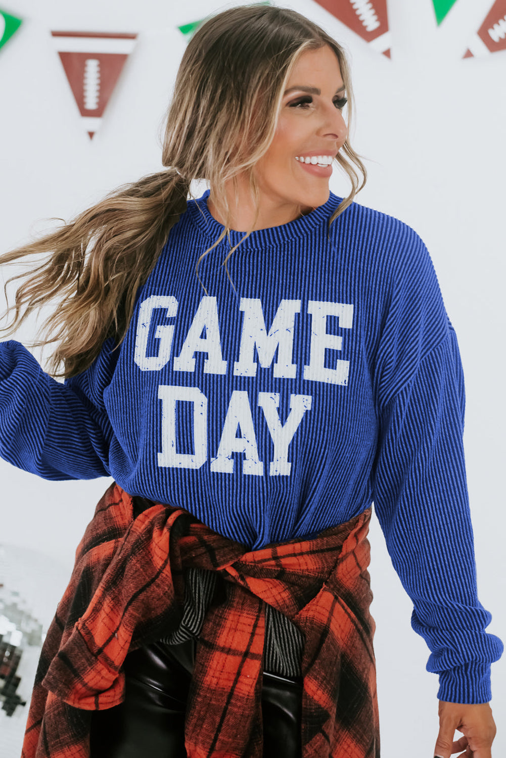 BLUING CORDED GAME DAY GRAFIC LANGELEVE CREWNECK TOP