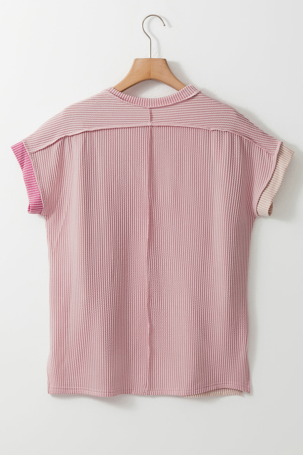 Camiseta de cuello de la tripulación de bloques con textura rosa