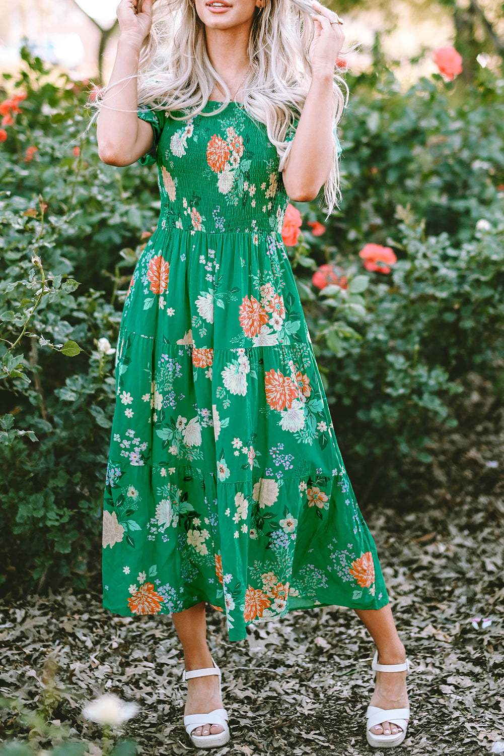 Vestido de midi de estampado de estampado floral verde con estampado floral