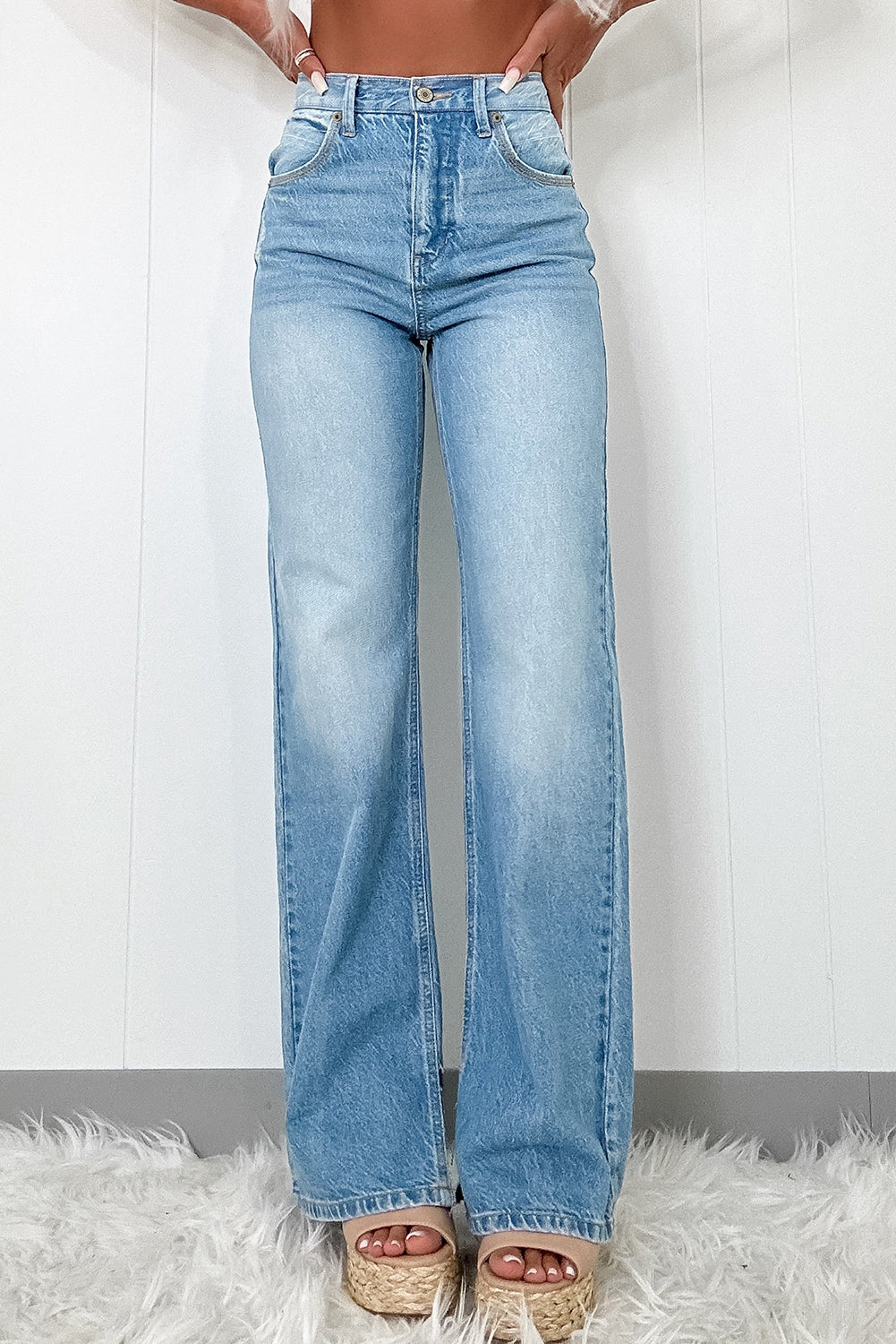 Myosotis High Rise Shift -Schaltschlitzbein gerade Jeans