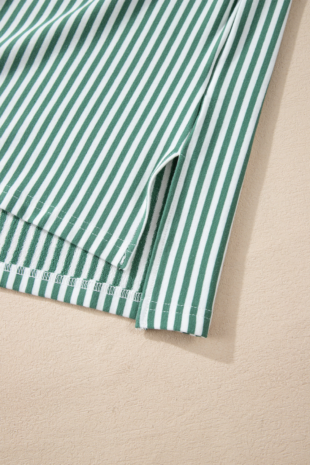Haut décontracté à manches 3/4 et patchwork rayé vert brume
