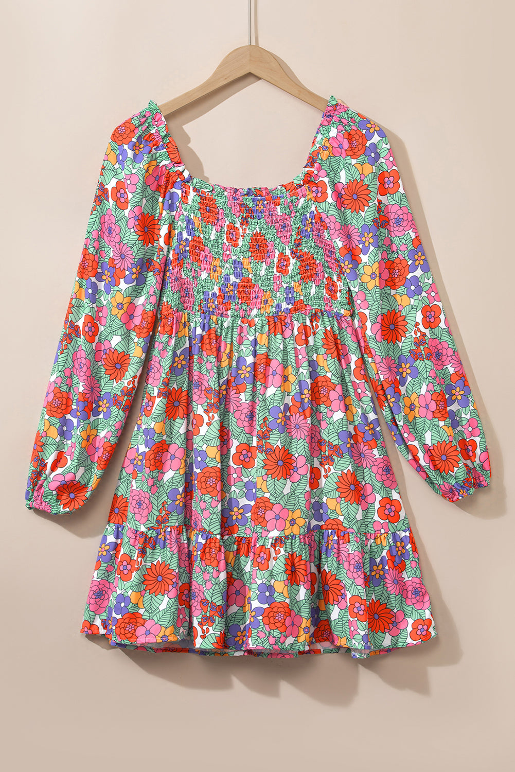 Buste floral Buste carré Robe à volants