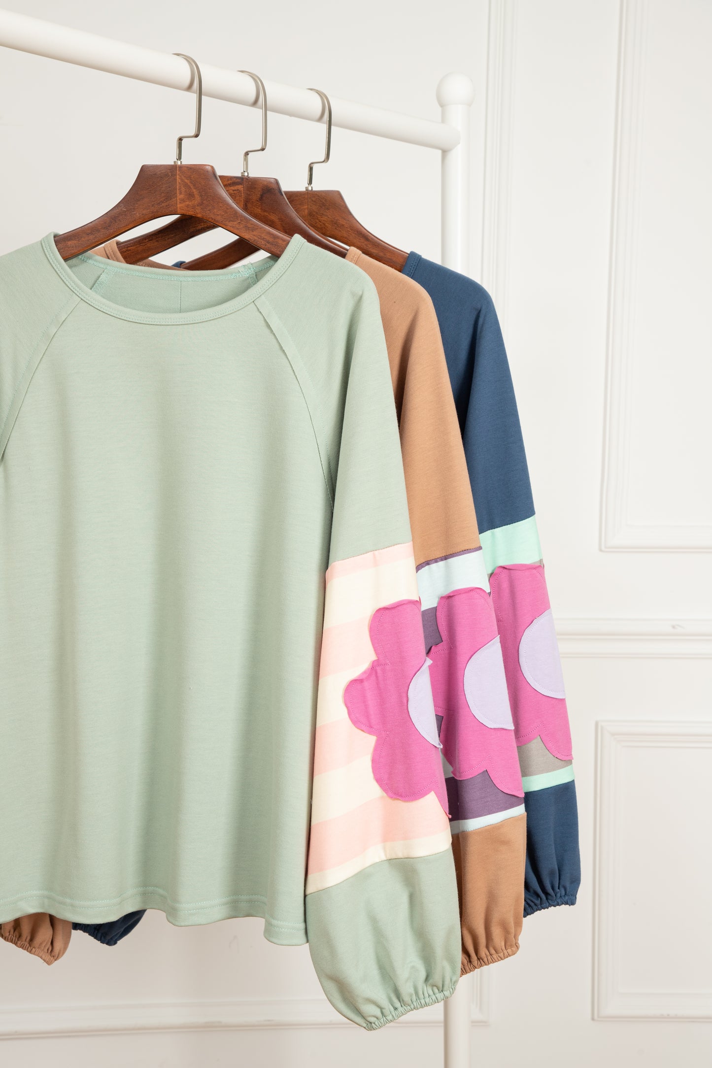 Smoke Green Flower Patchwork Raglan Sleeve Exposed Seam Overszed Top