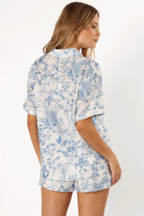 Ensemble chemise à manches courtes et short à fleurs bleu ciel-A WOMAN WE LOVE