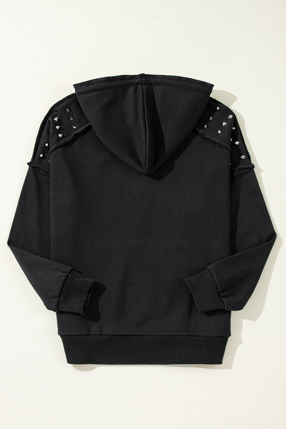 Black Raglan Sleeve Solid Color Rivets Hoodie with Pocket