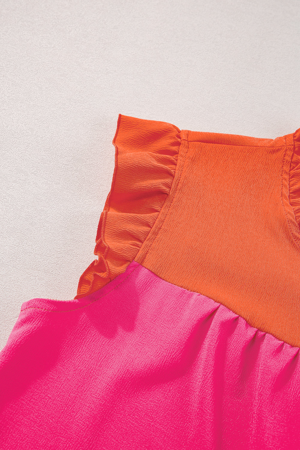 Naranja de dos tonos Rushled Flutter manga Blusa