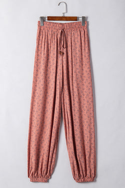 Grandes pantalones de trote con estampado floral bohemio rosa