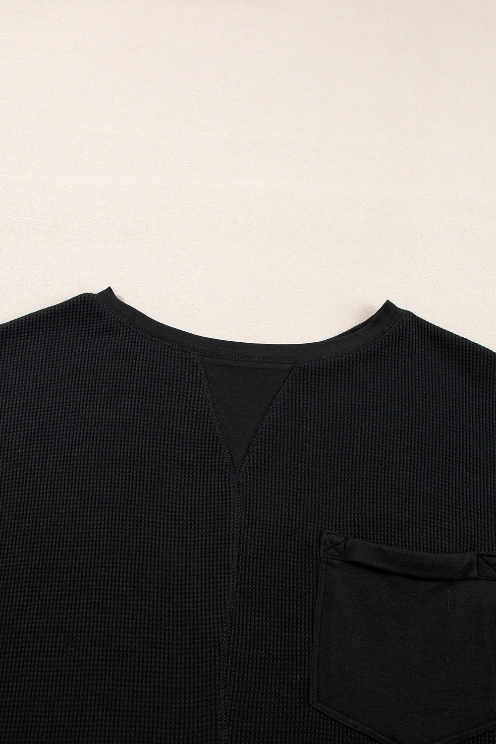 Ensemble t-shirt et short oversize en tricot gaufré noir-A WOMAN WE LOVE