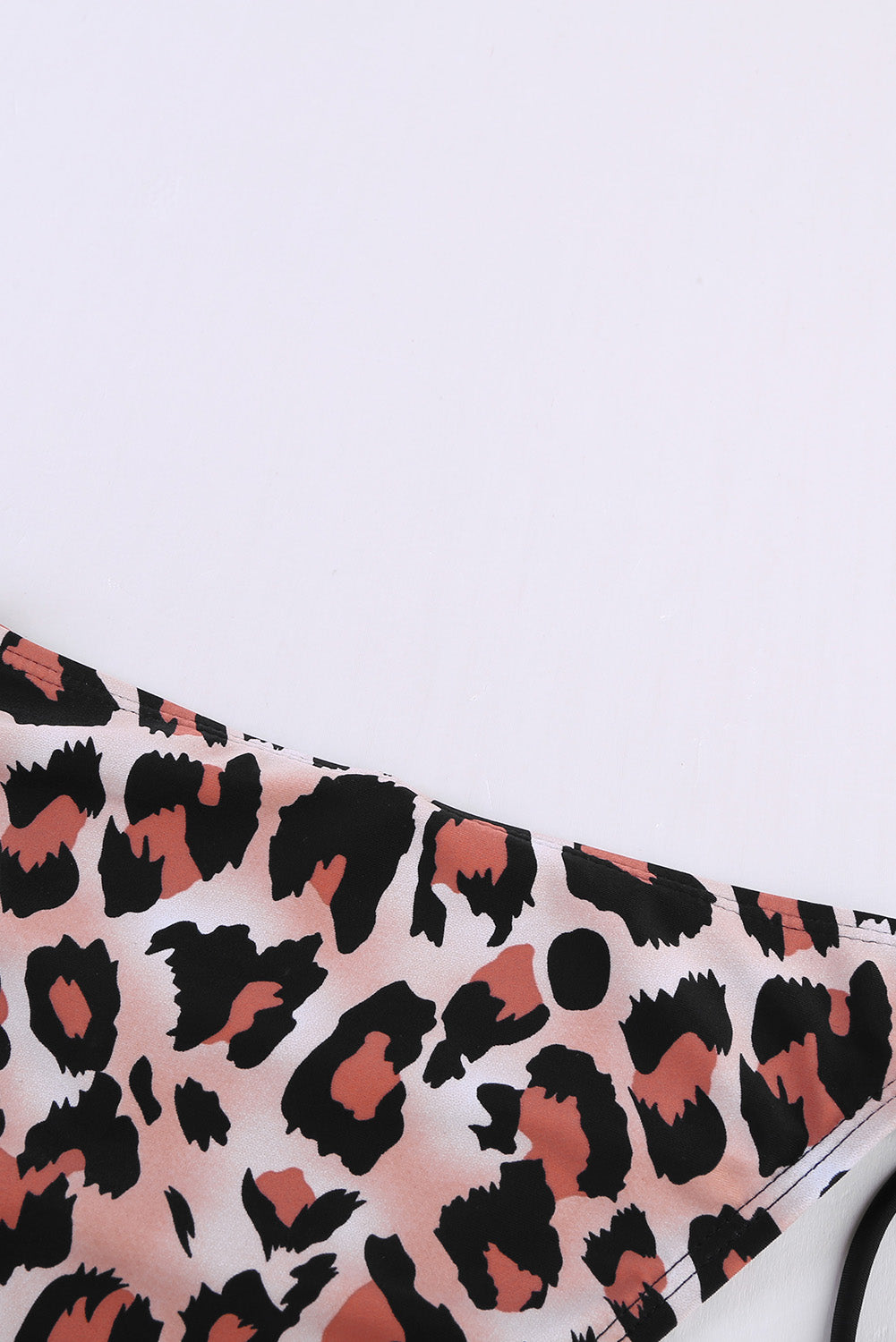 Tankini de leopardo con patchwork de rayas