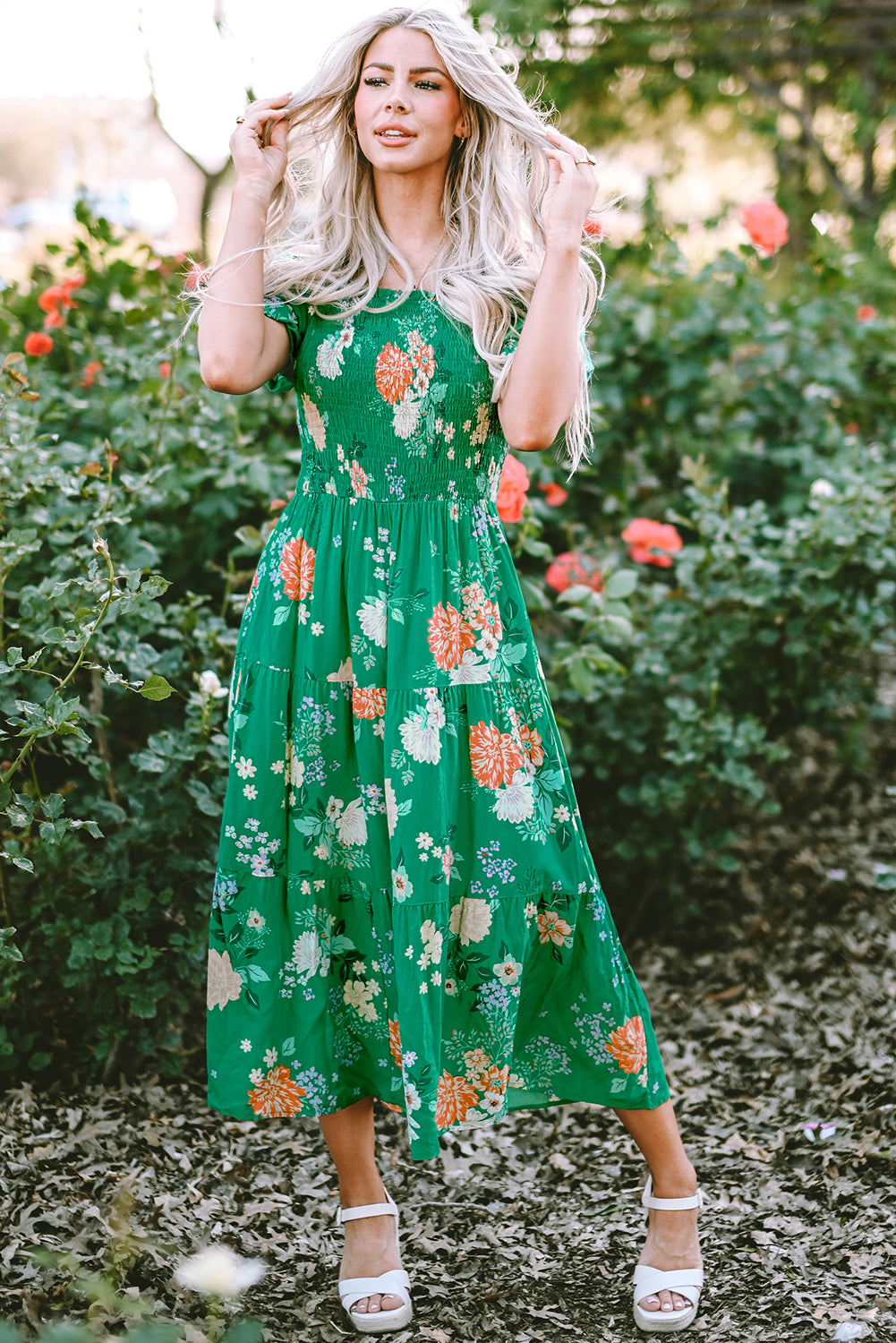 Vestido de midi de estampado de estampado floral verde con estampado floral