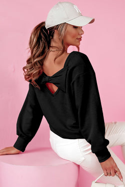 Black round-neck sweatshirt *