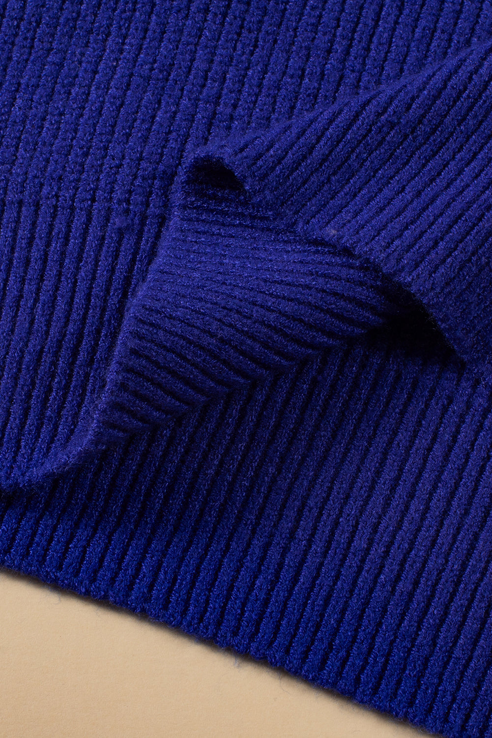 Bleui sparkling American flag knitted