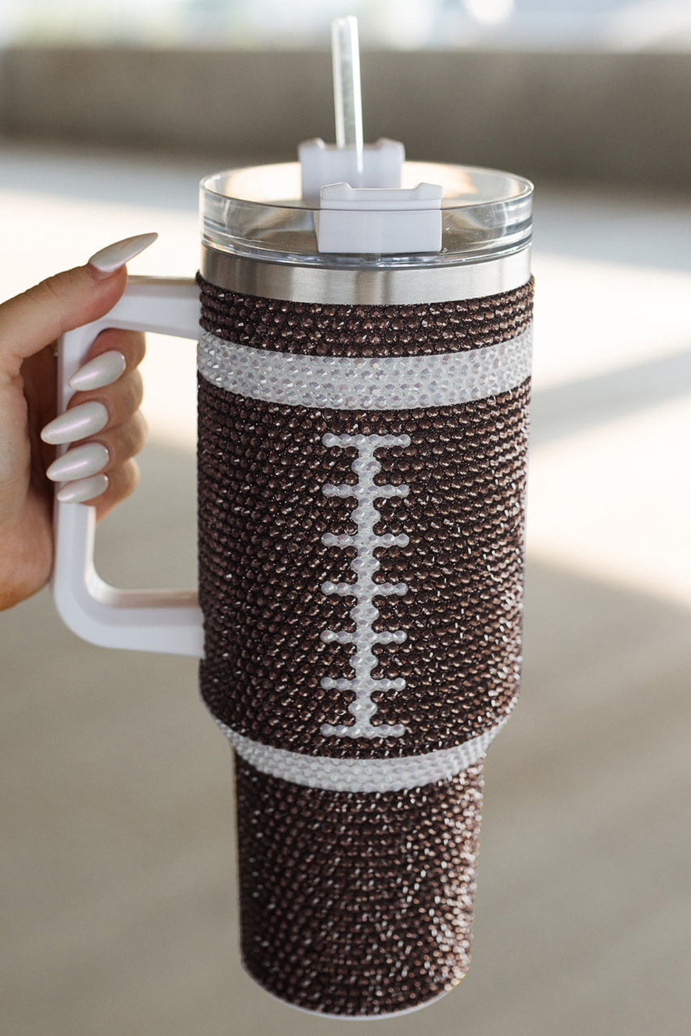 Gobelet en acier inoxydable Rugby 304 avec strass contrastés marron, 40oz