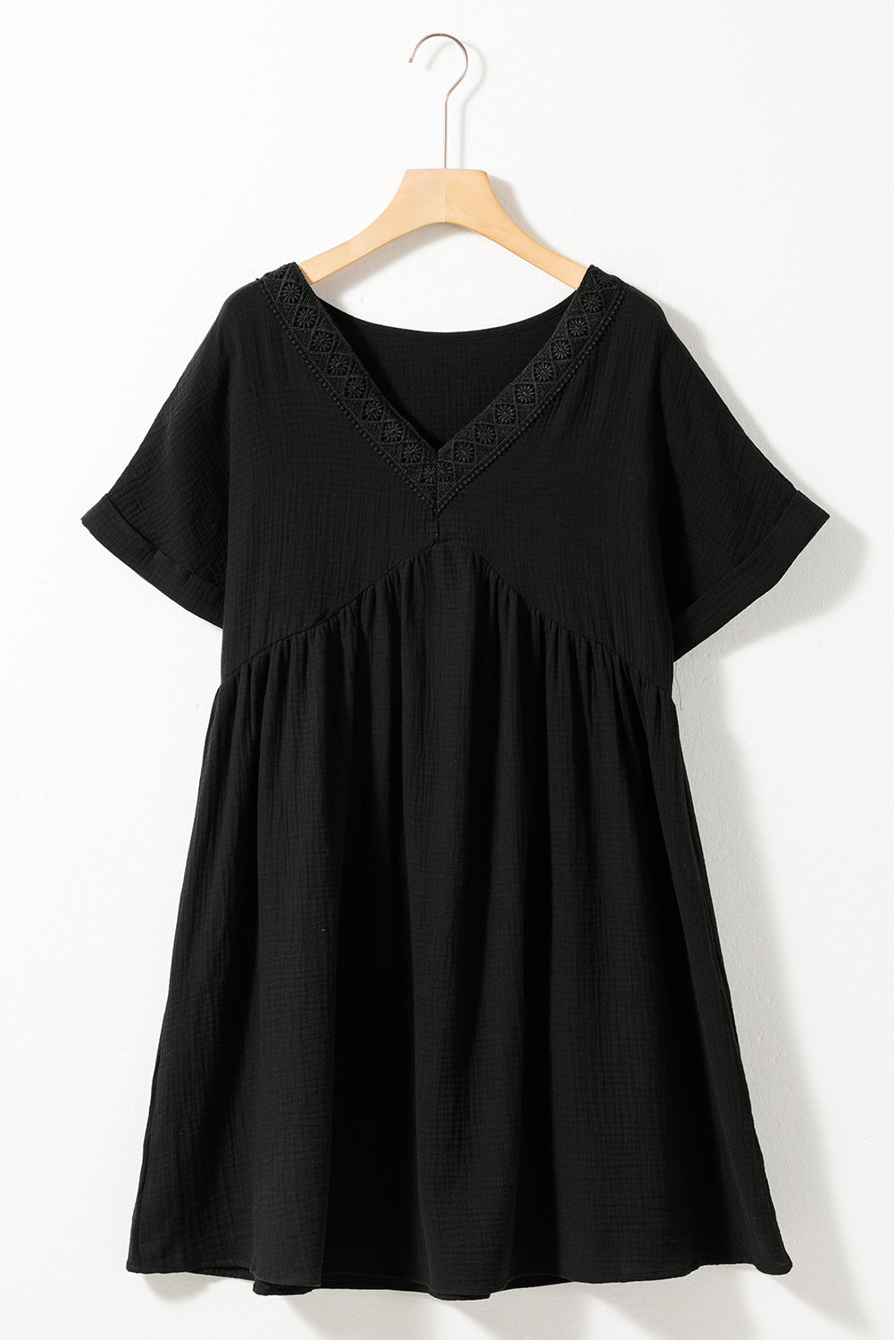 Black Lace Folded Mini Dress with Short Sleeves and V-Neck