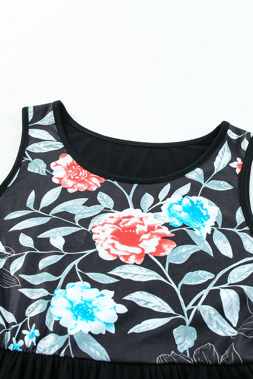 Vestido midi sin mangas con top floral negro