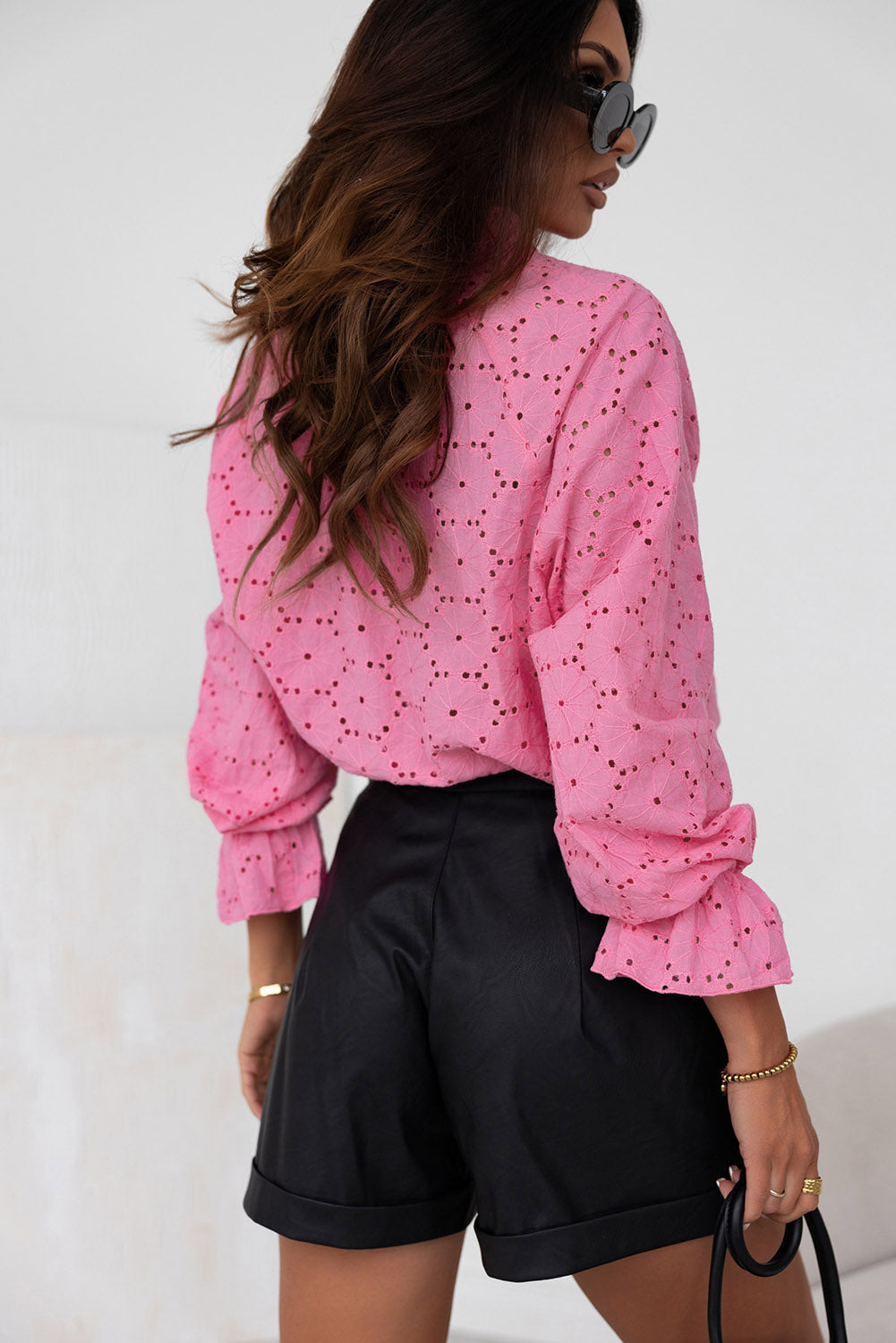 Chemise florale brodée rose creux