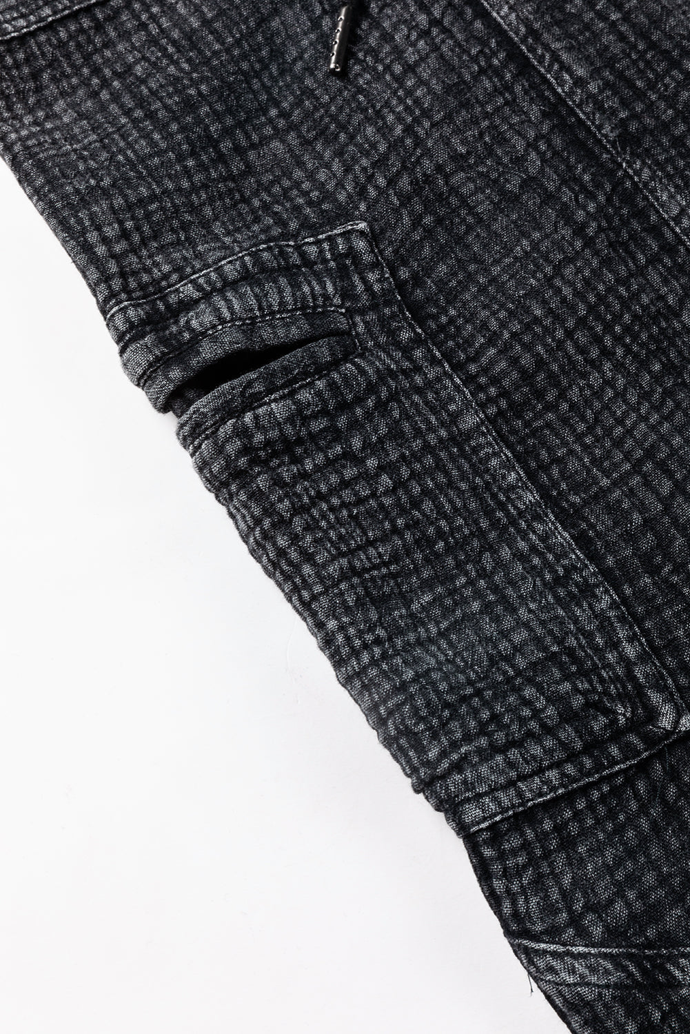 Pantalon large noir texturé à délavage minéral et cordon de serrage