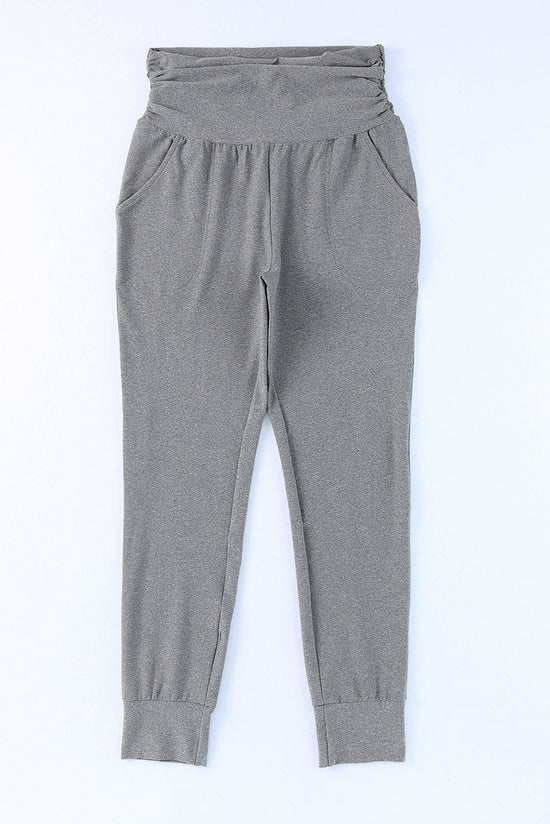 Grey high waisted leggings with pleated pocket