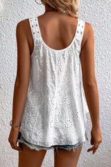 Débardeur blanc à broderies d'œillets-A WOMAN WE LOVE