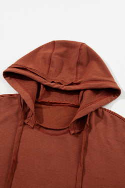 Sweat à capuche matelassé marron avec coutures apparentes et patchwork