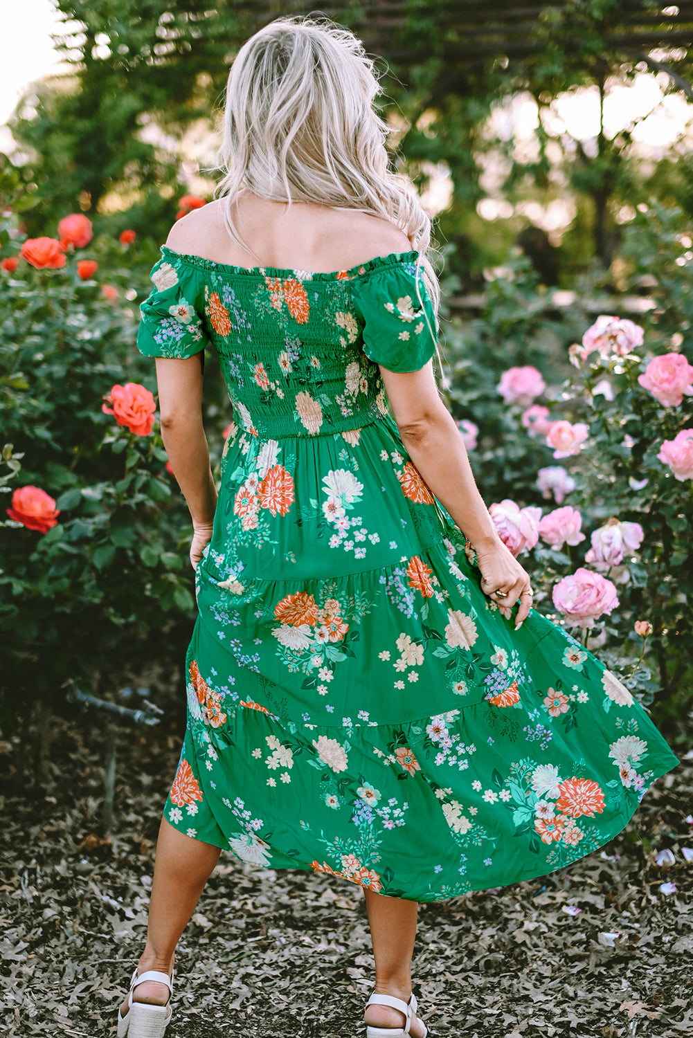 Vestido de midi de estampado de estampado floral verde con estampado floral