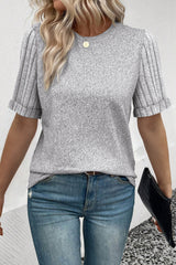 T-shirt gris à manches et col rond *