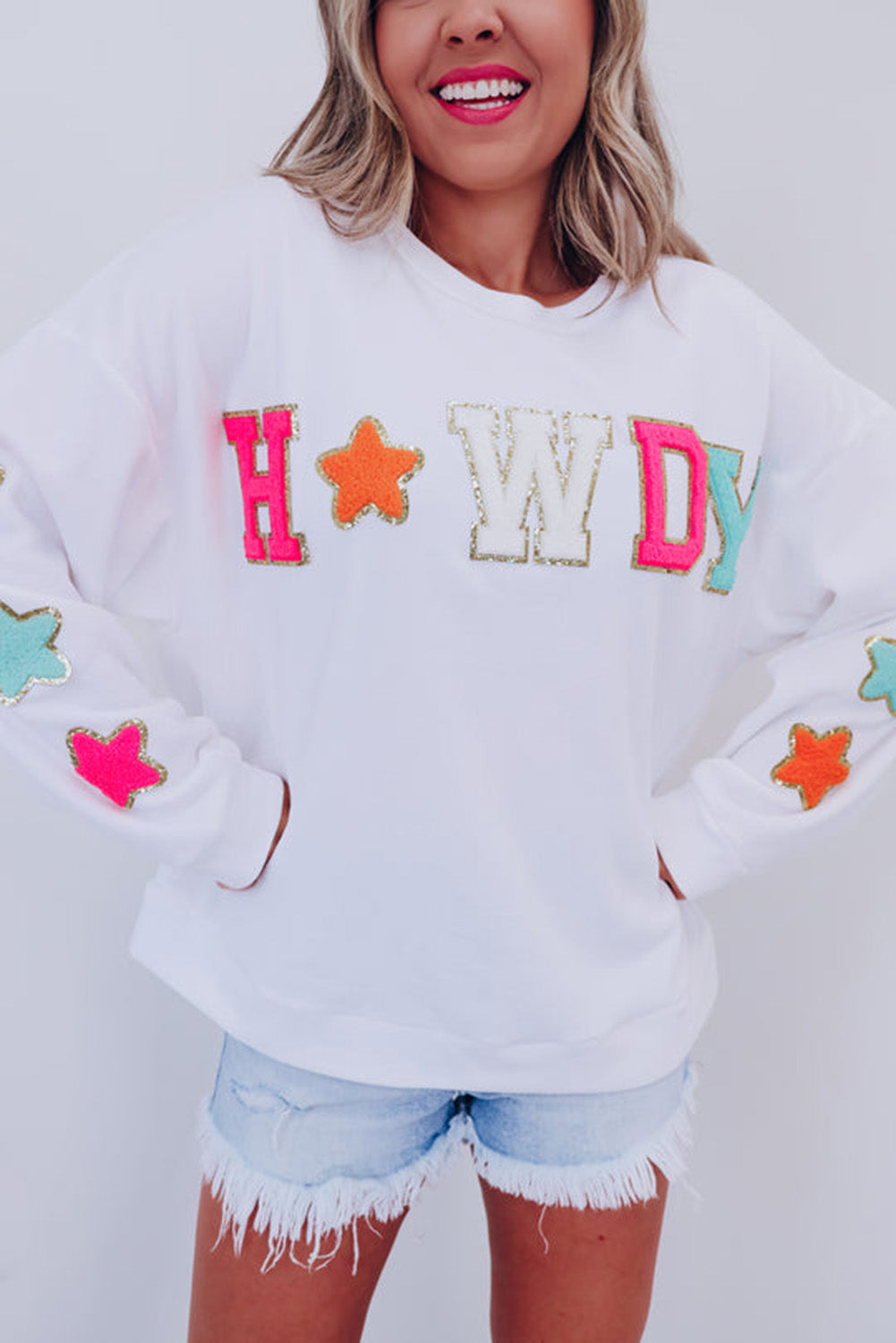 Howdy Glitter Chenille Patch Graphic White Casual Sweatshirt