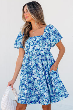 Vestido corto Babydoll azul con flores *